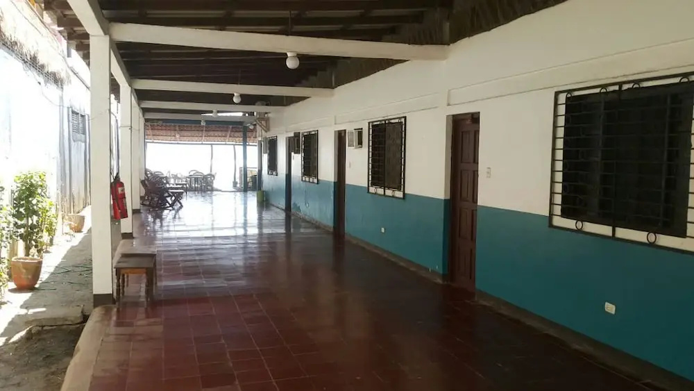 Playa Roca Beach Hotel