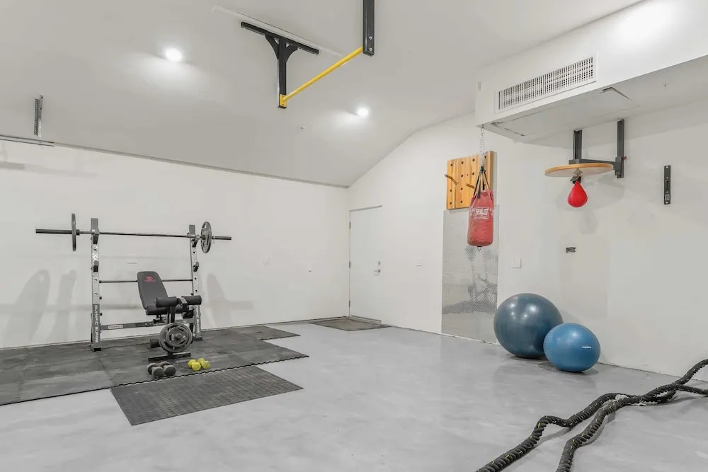 Luxe LA Escape w/ Pool, Views & Game Room Alta Vista Estate by Avantstay