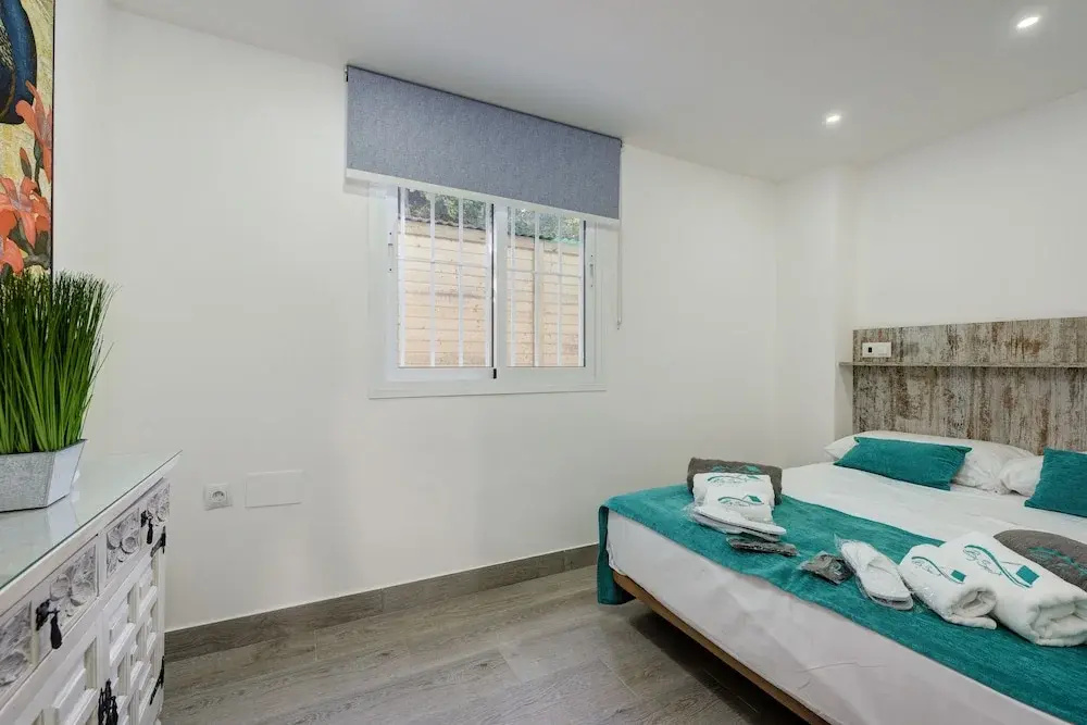 Villa Isabel By Seric, 15 walking to the beach