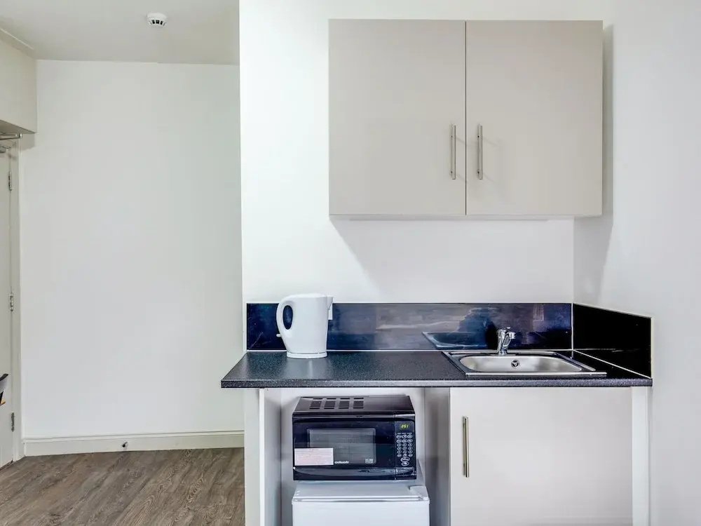 Modest Apartment in London Near Wimbledon Park
