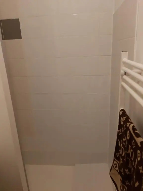 Magnifique haut de gamme logement entier T2 vieux port