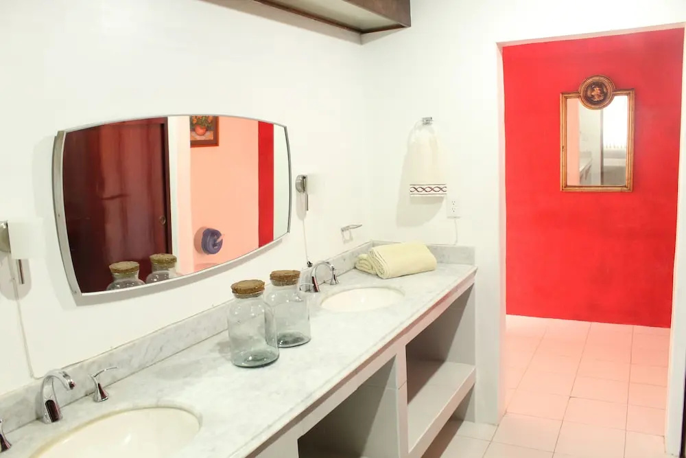 Hostal La Encantada