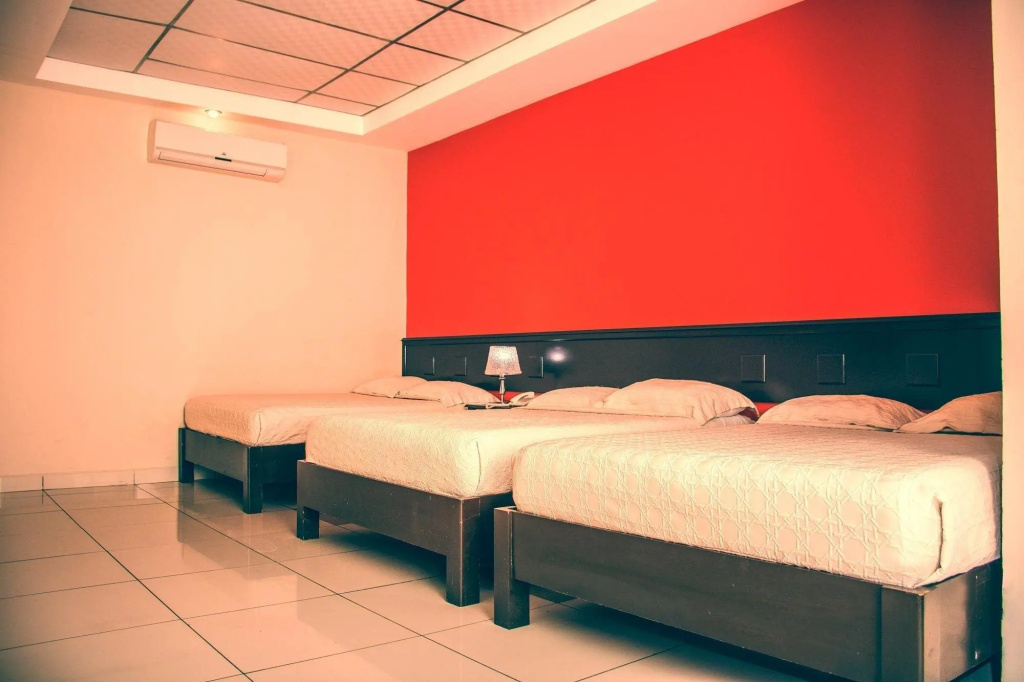 Hotel Italia