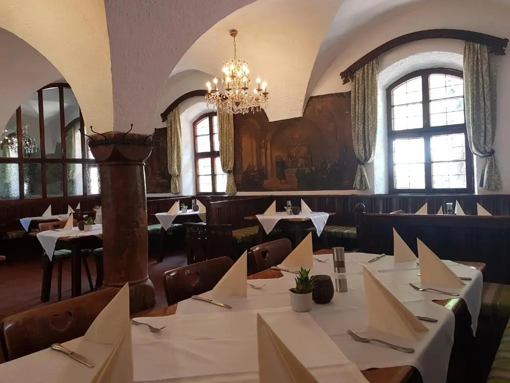 Schlosstaverne