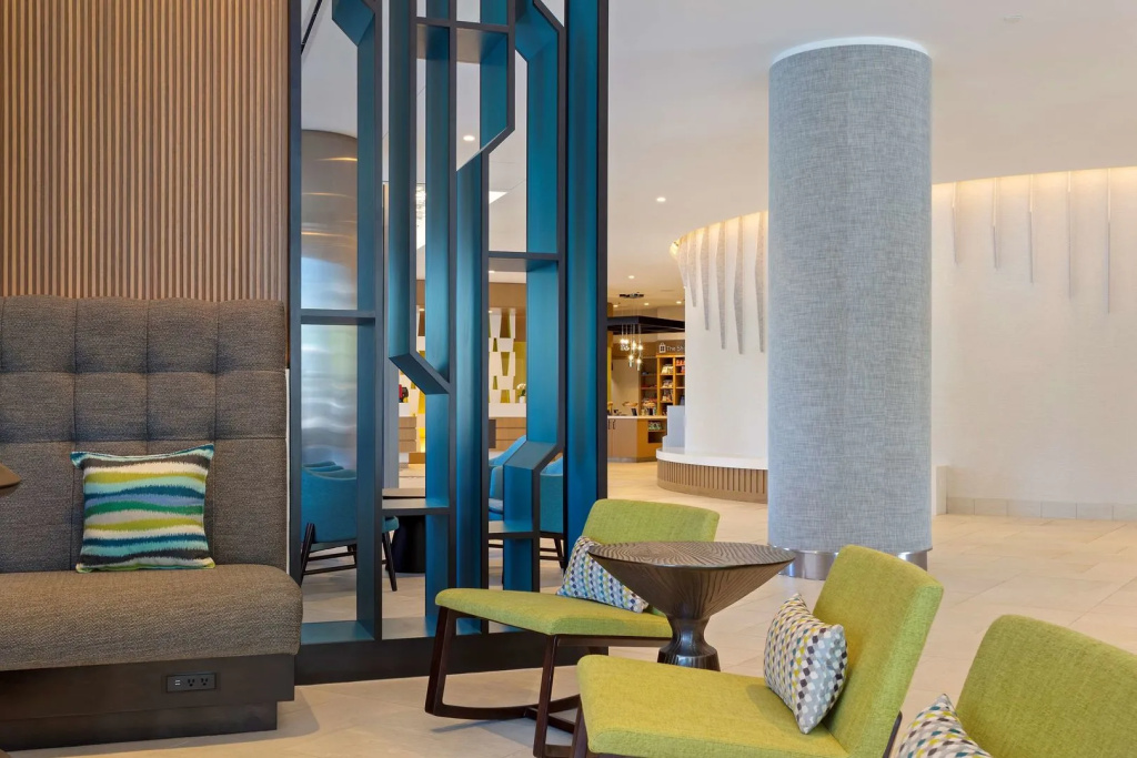 Hilton Garden Inn Boston Brookline, Ma