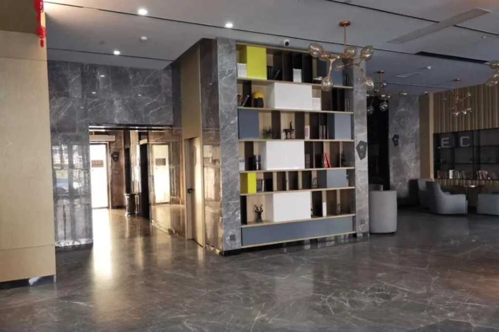 Echarm Hotel Wuhan Huangpi