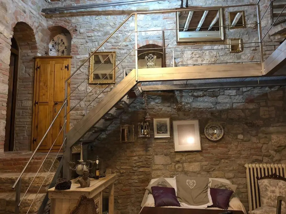 Romantica Todi