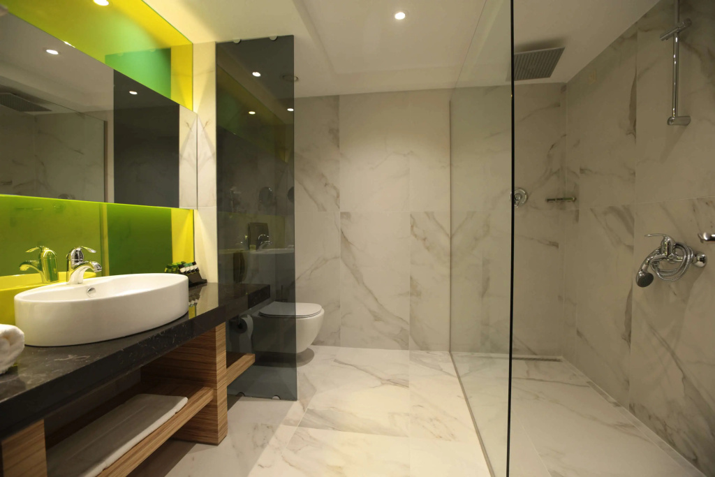 Zeus Wyndham Grand Athens