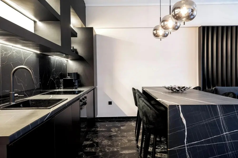 Acropolis Residence by A&A Residences