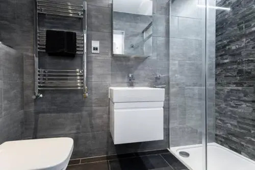 Fleet Street Apartment 3