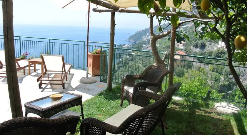 Villa Lauro LAntica Cappella