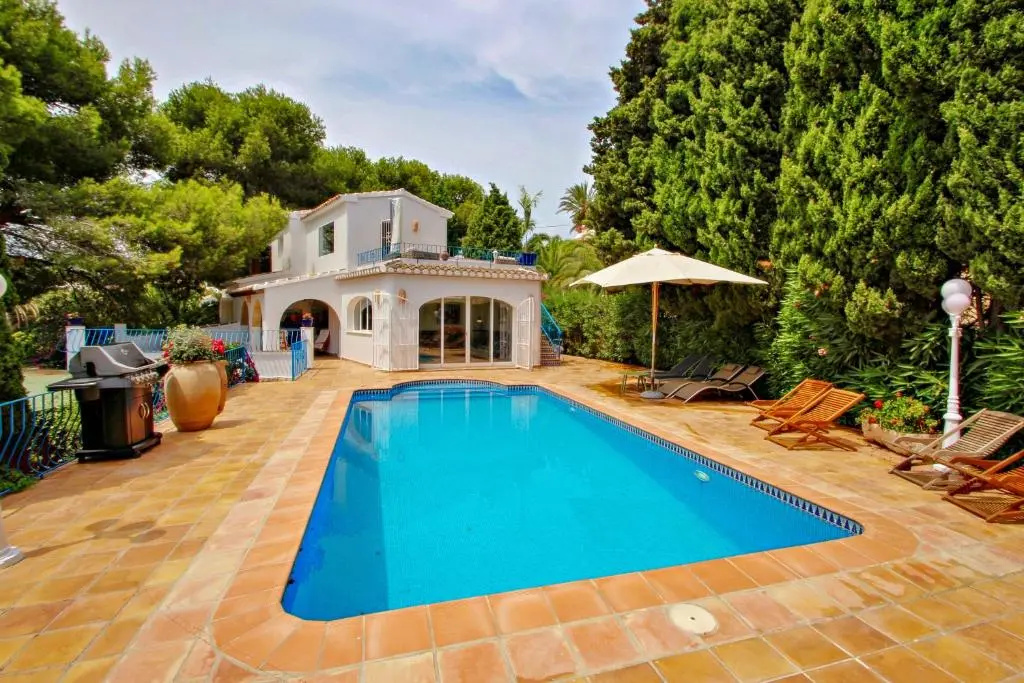 Los Terribles - sea view villa with private pool in Benissa