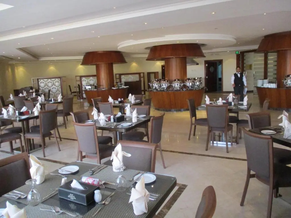 Executives Hotel - Azizia
