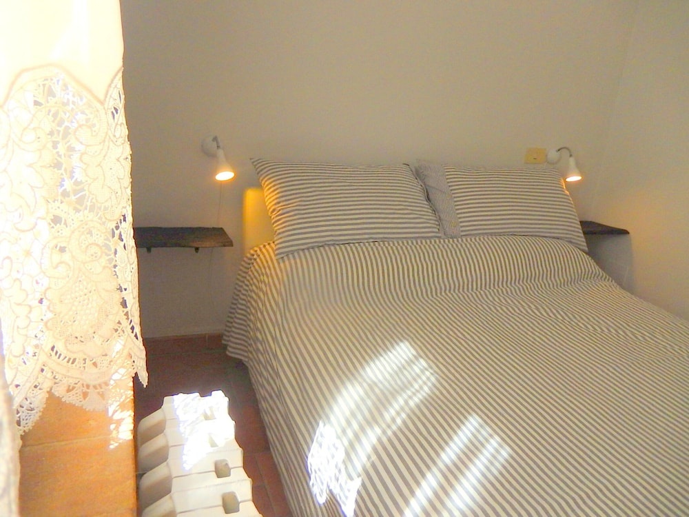 Holidays House and Spa on the Marche Region Hills. Privacy and Relax