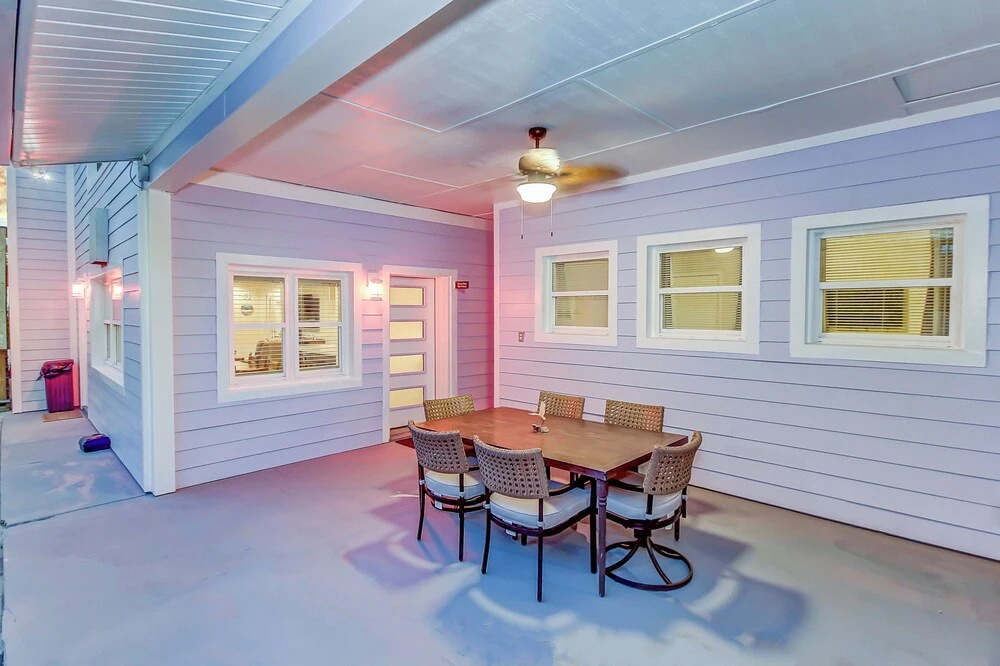13403 Oleander Dr - Mermaid's Dream