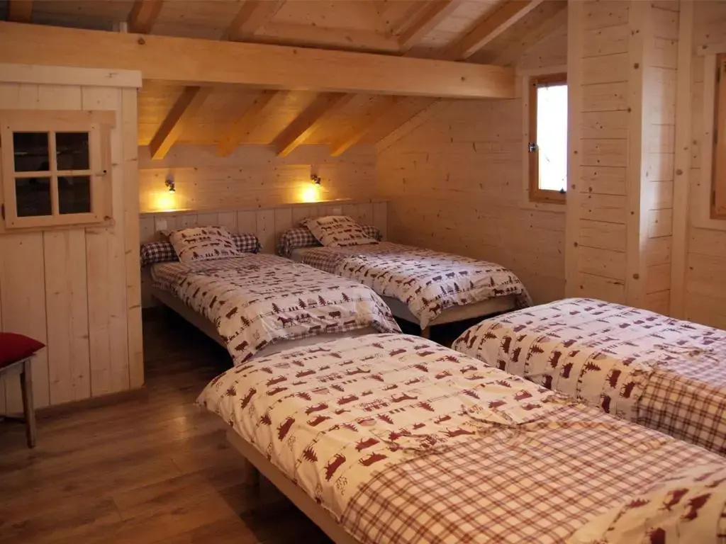 Chalet familial, 5 chambres, hammam, cheminée, près des pistes - FR-1-467-44