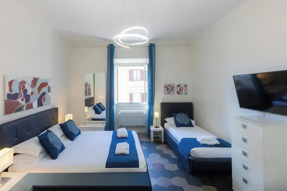 Rental in Rome Principe Amedeo Apartment