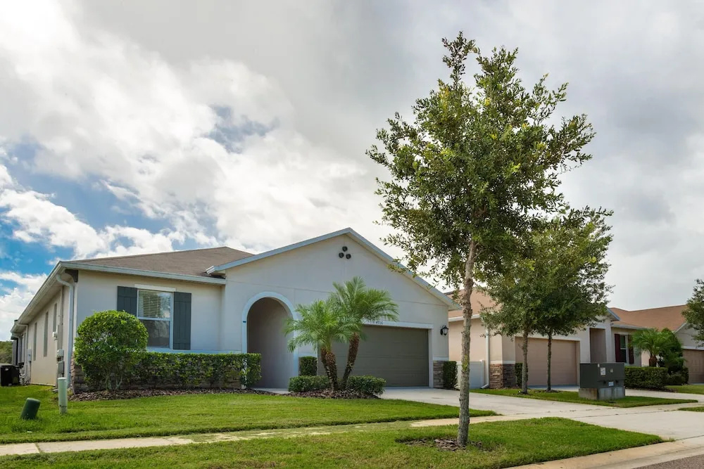 Gated Community, Private Pool And Game Room Near Disney!!!