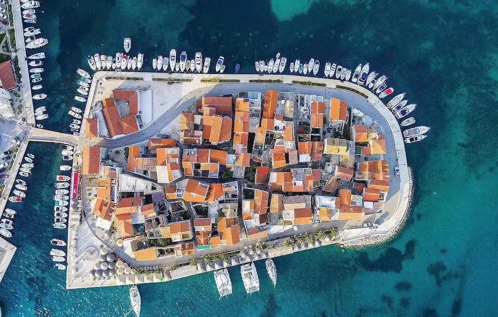 Awesome Apartment in Tribunj With Wifi and 1 Bedrooms