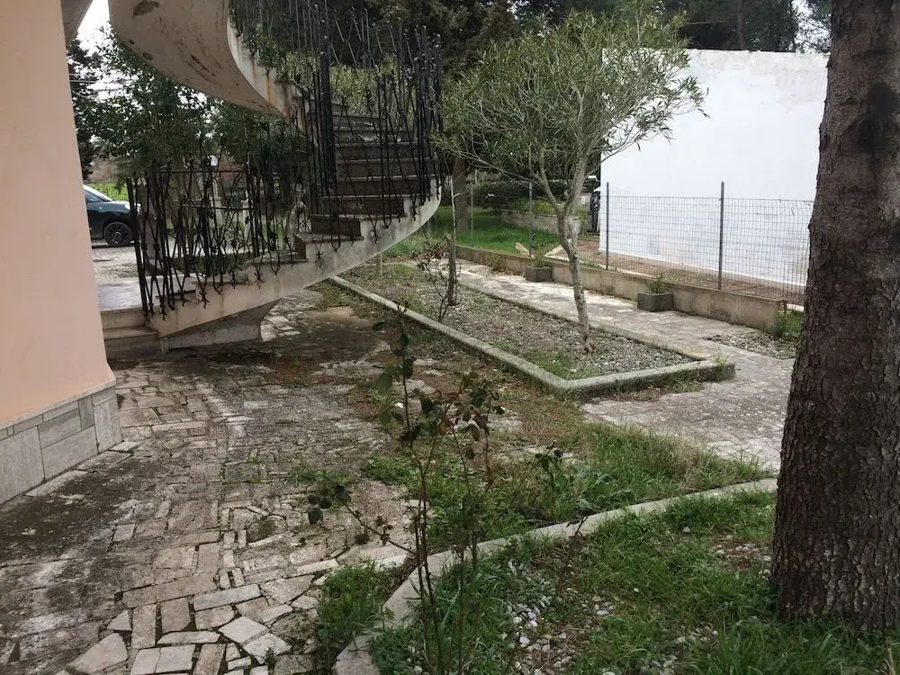 B&B Villa L'Ottagono con cucina parcheggio privato telecamerizzato e wifi