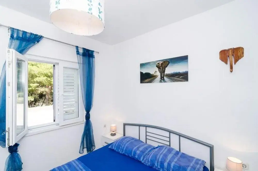 Apartments Ammos