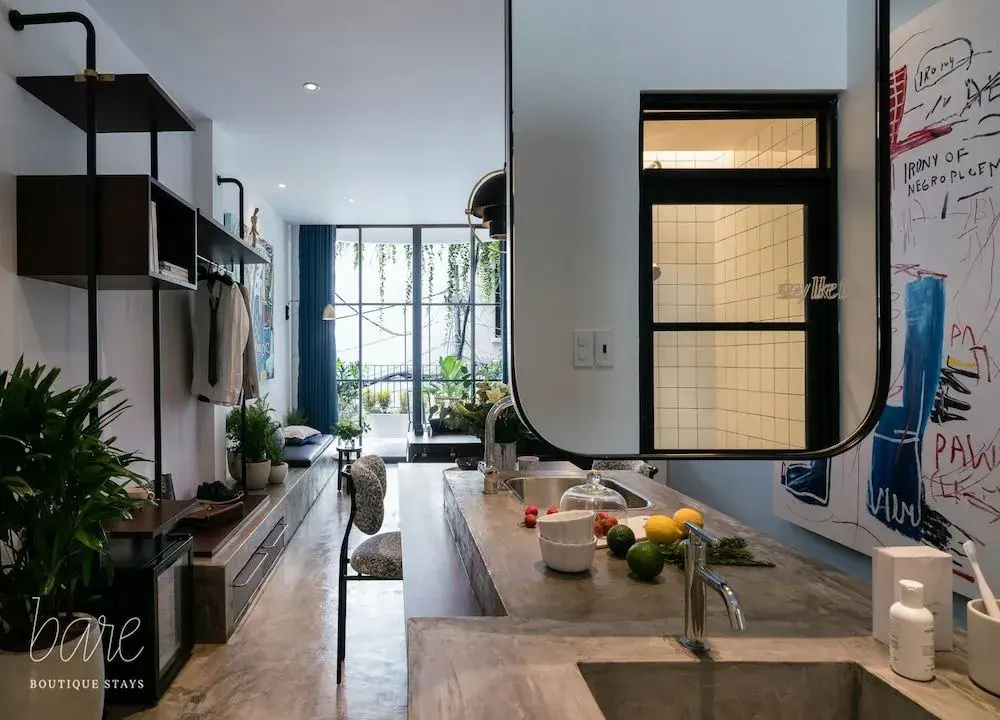 Bare Gallery Boutique Stays