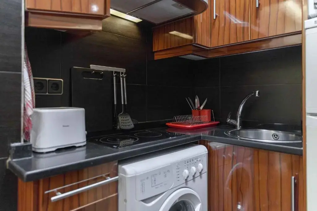 For You Rentals Plaza Dos de Mayo Apartment DP13