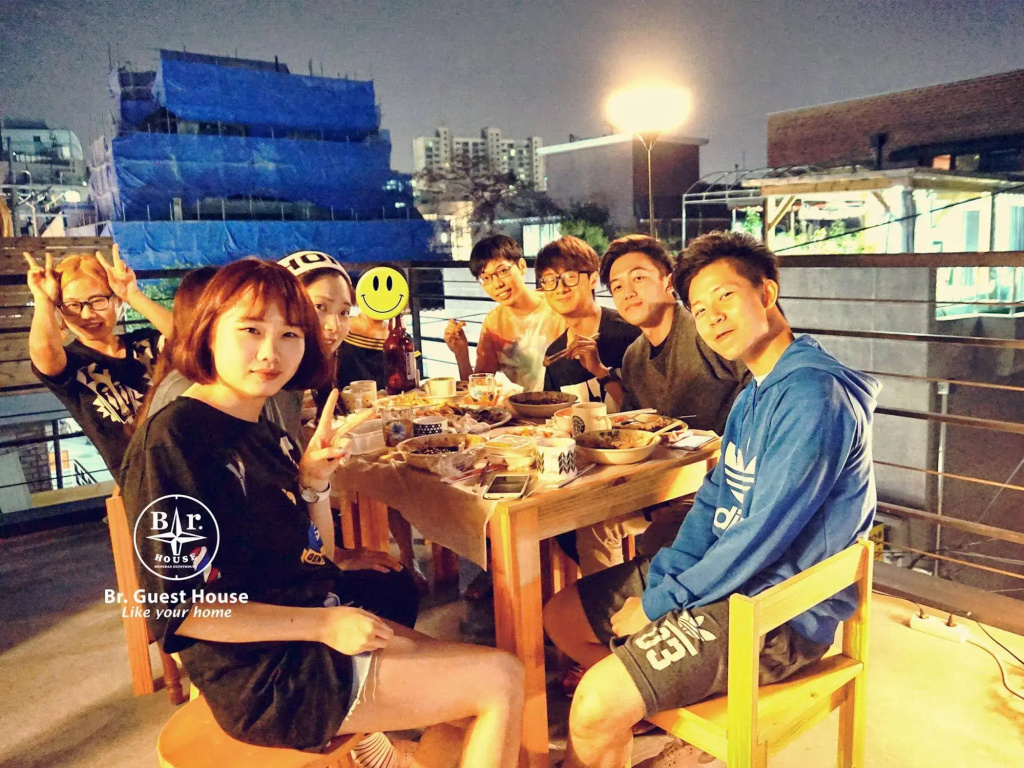 Br. Guesthouse Hongdae