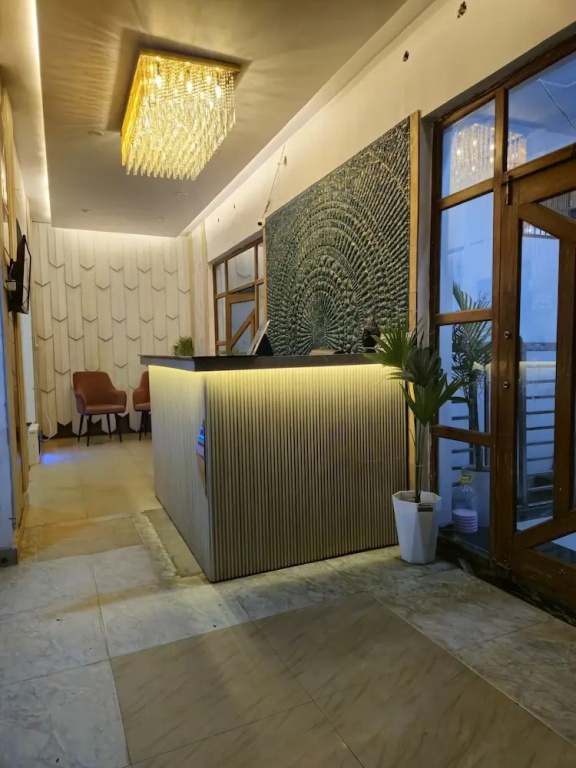 The Royal Orchid