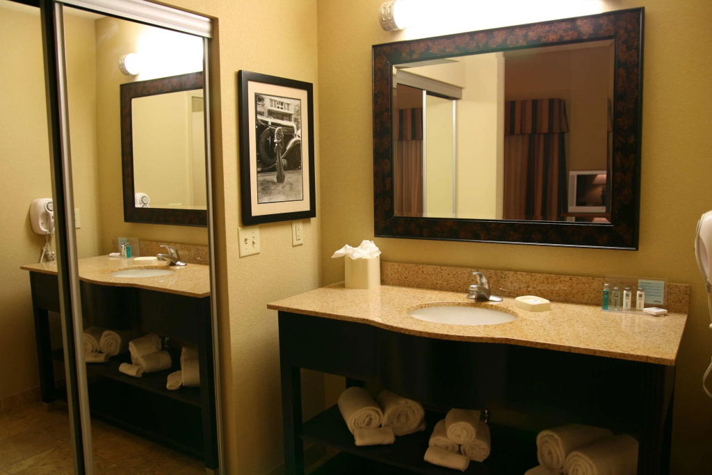 Hampton Inn & Suites Mobile Providence Park/Airport