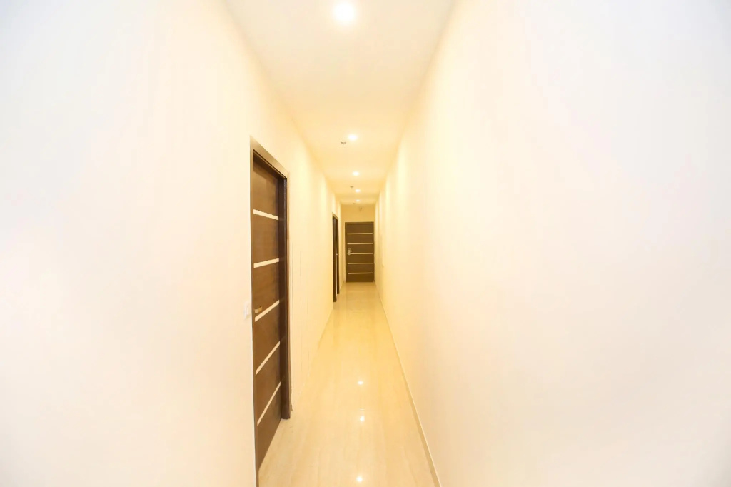 OYO 19716 Hotel Shanay