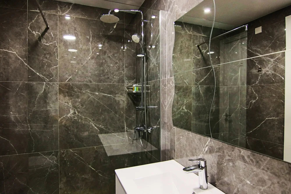 Phaedrus Living Luxury Suite Nicosia 502