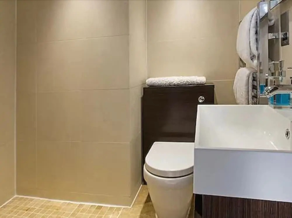 Wisteria Cottage - Hillside Holiday Cottages, Cotswolds