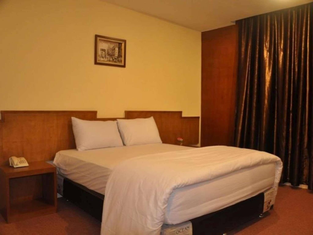 RedDoorz Syariah near Suzuya Mall Banda Aceh