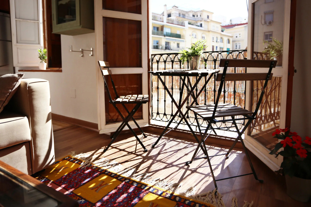 Cozy and Bright Málaga Center