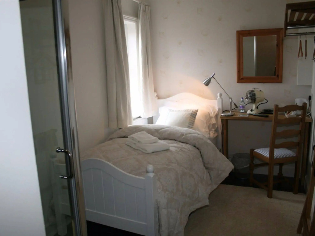 Overcliff Lodge