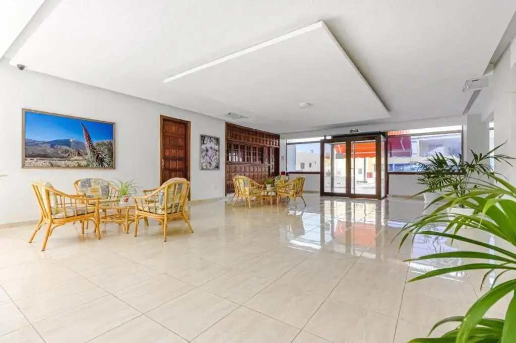arenas negra 1-Bed Apartment SEa View