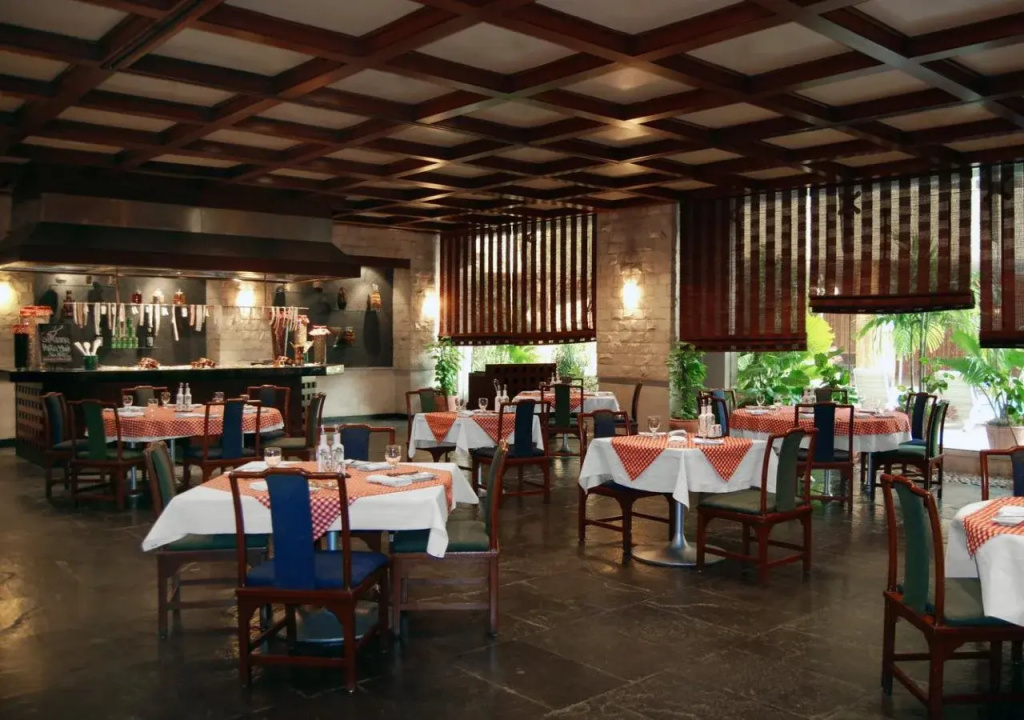 Mövenpick Hotel Karachi
