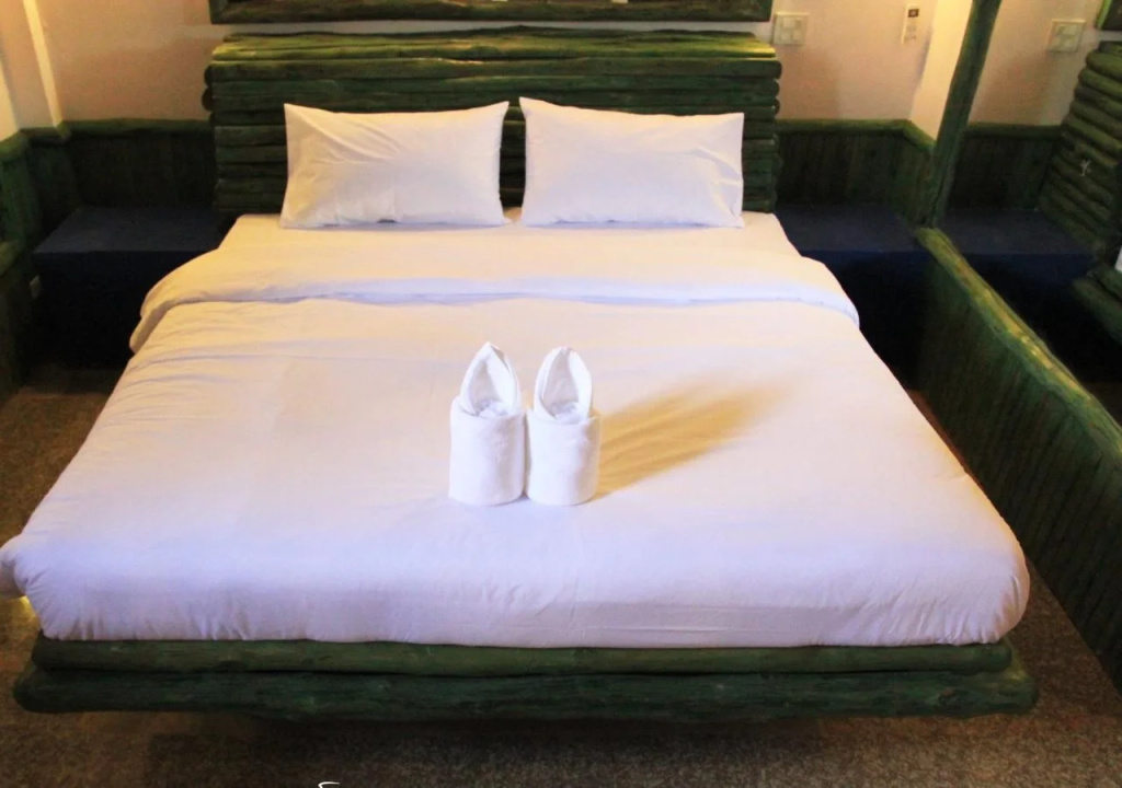 Huasai Palm Inn