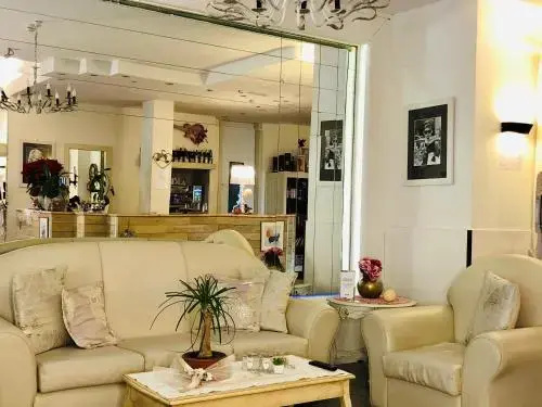 Hotel Garisenda sul Lungomare Riccione B&BRUNCH