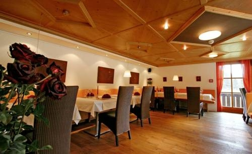 Hotel Alpenrose