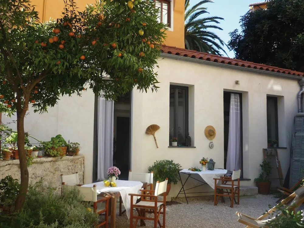 La Petite Maison