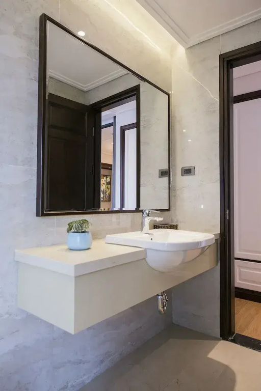 Hong Gia Tue Apartment