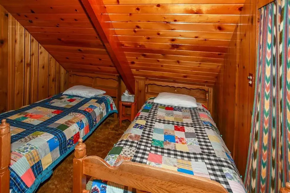 Kiwi Cabin