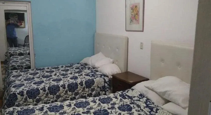 Hostal Plaza Yu