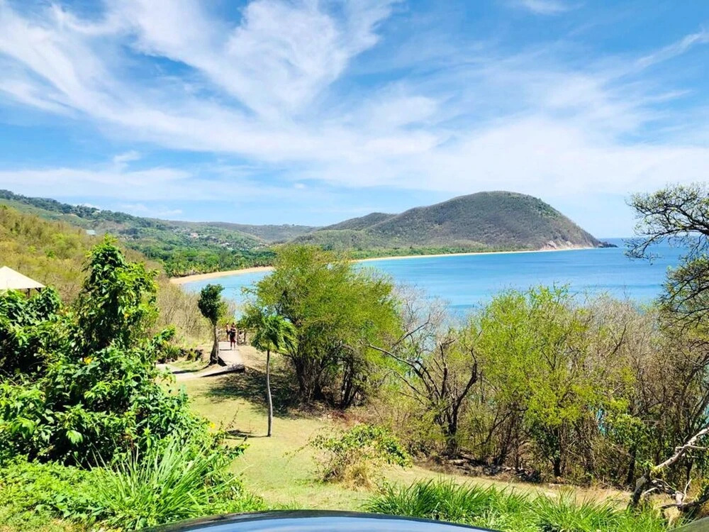 House with 2 Bedrooms in Deshaies, with Wonderful Sea View, Furnished Garden And Wifi - 200 M From the Beach
