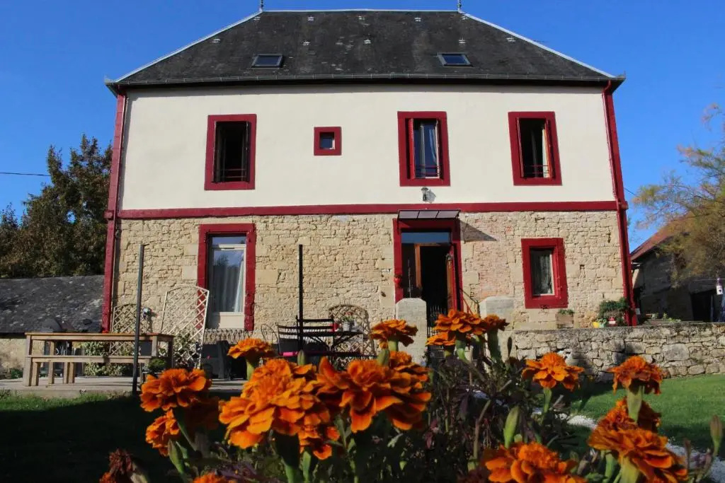 La maison du bonheur - les roulottes - Campsite