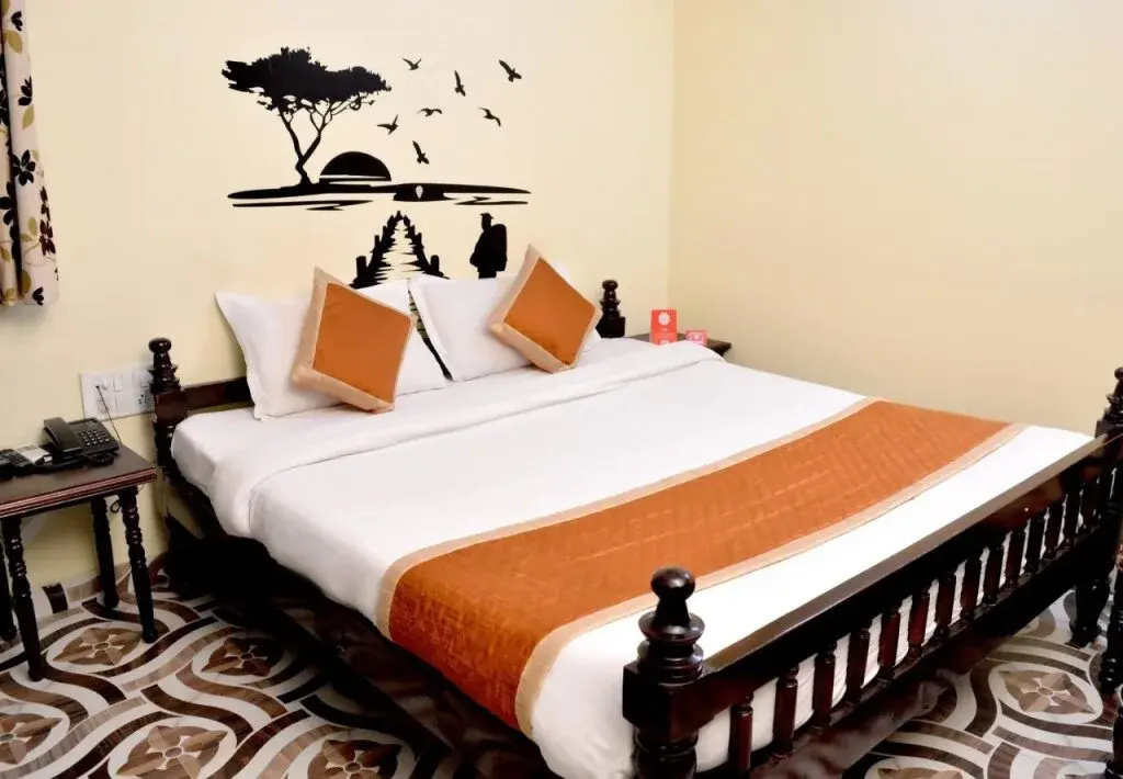 Hotel Grande Residency