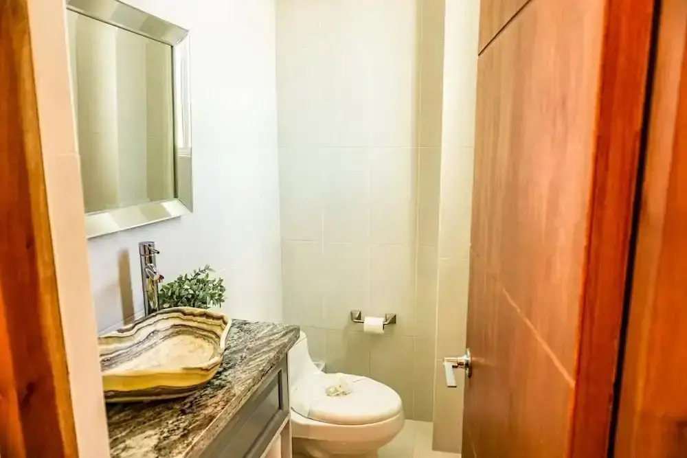 Casa de la Luna Loca by Skyrun