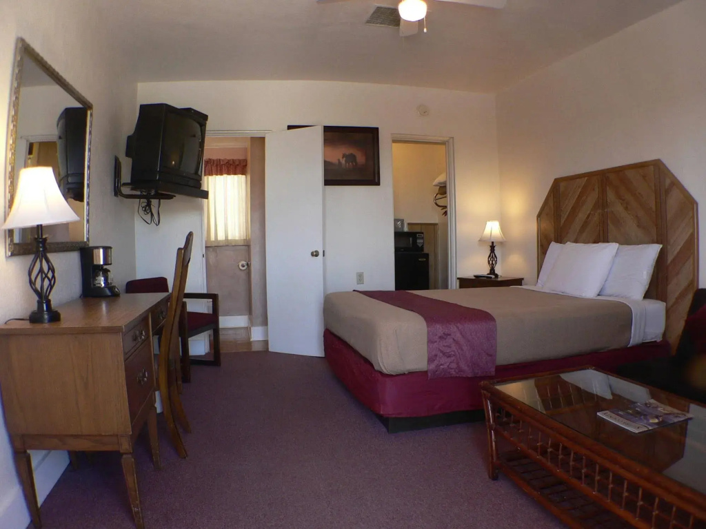 Desert View Inn